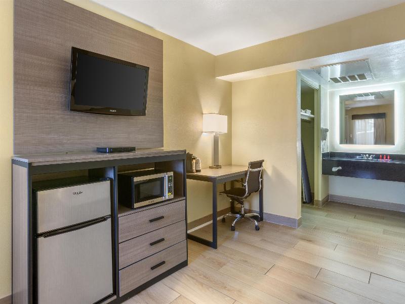 SureStay by BestWestern Chambers Petrified Forest image