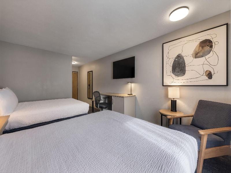 Days Inn by Wyndham Thunder Bay North image