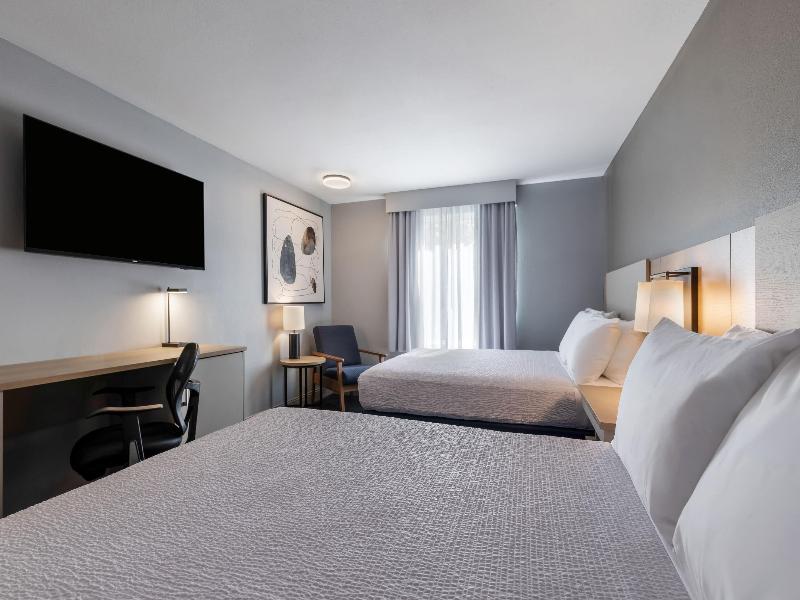 Days Inn by Wyndham Thunder Bay North image