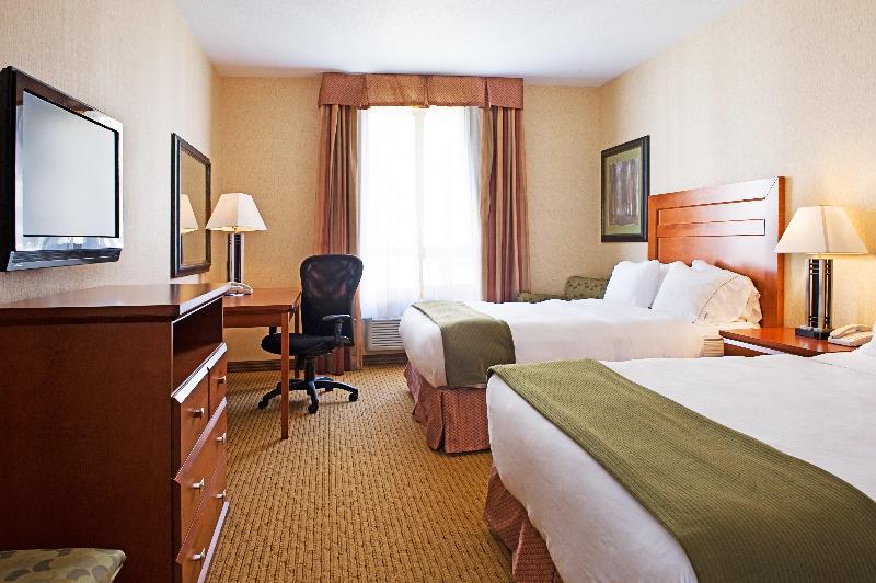 Holiday Inn Express Grande Prairie photo 14