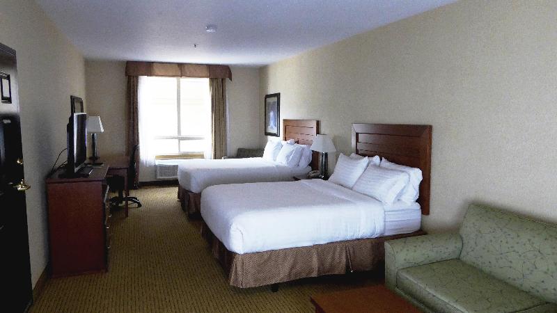 Holiday Inn Express Grande Prairie photo 17