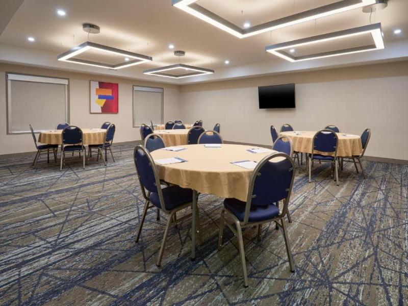 Holiday Inn Express Swift Current