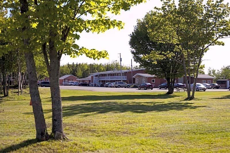 The Clansman Motel image