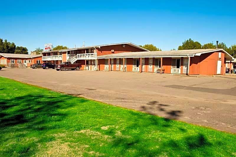 The Clansman Motel image