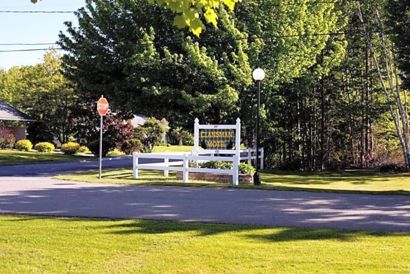 The Clansman Motel image