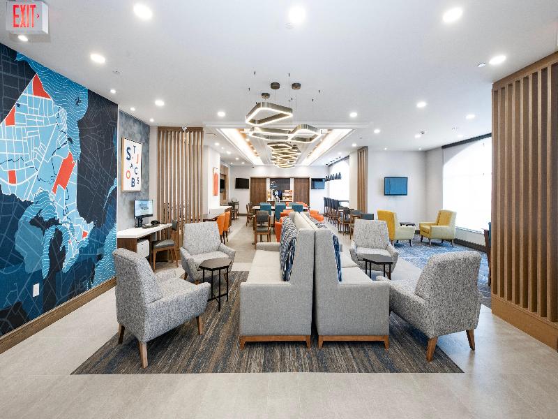 Holiday Inn Express Waterloo - St. Jacobs Area image