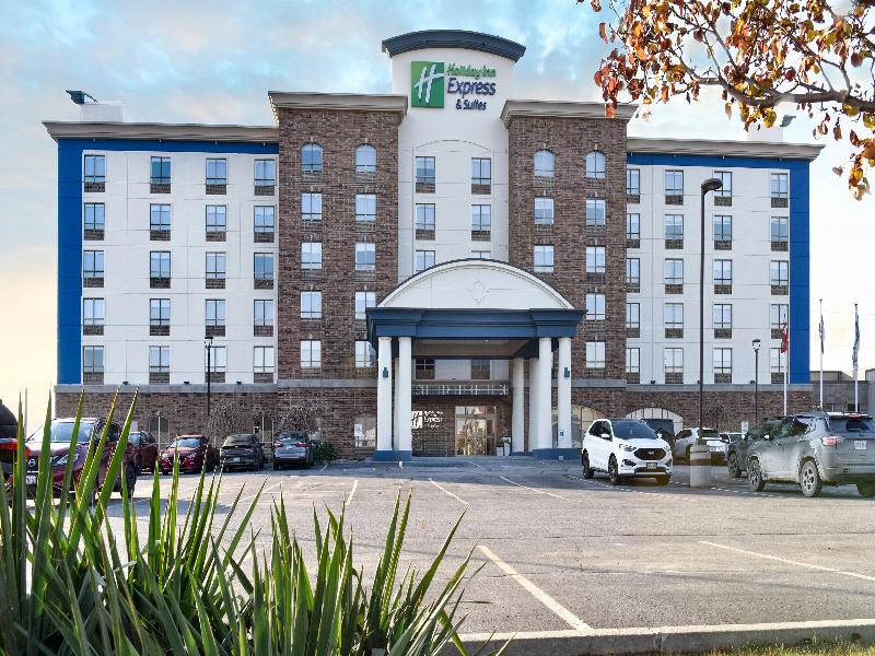 Holiday Inn Express Waterloo - St. Jacobs Area — general view