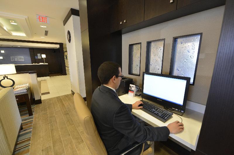 Holiday Inn Express Waterloo - St. Jacobs Area