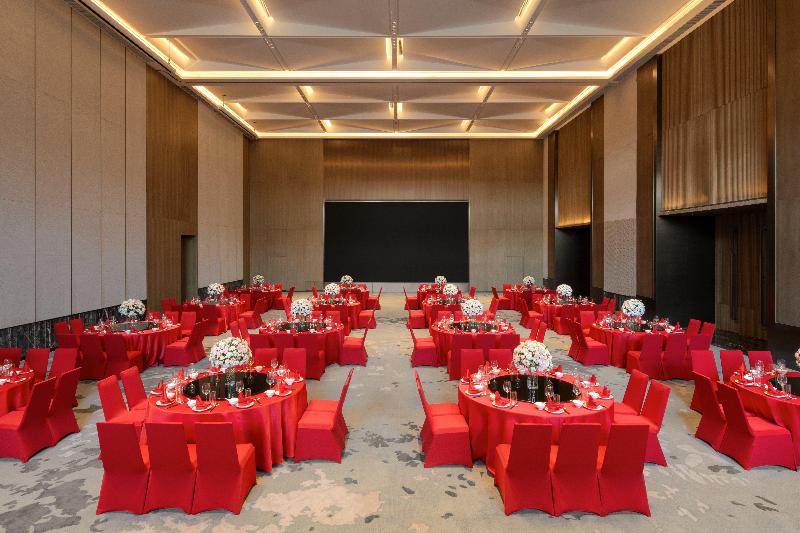 Crowne Plaza Xiangyang image