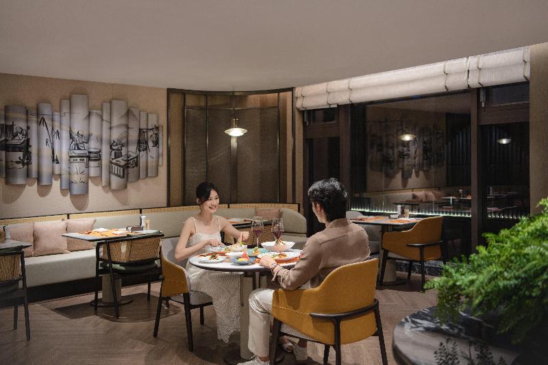 Crowne Plaza Xiangyang image