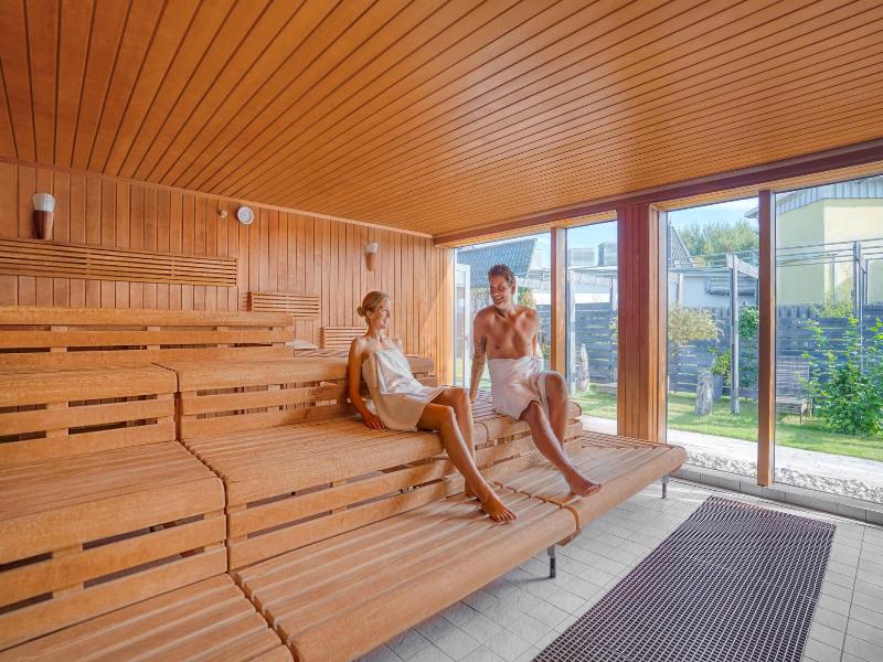 Vier Jahreszeiten Zingst image