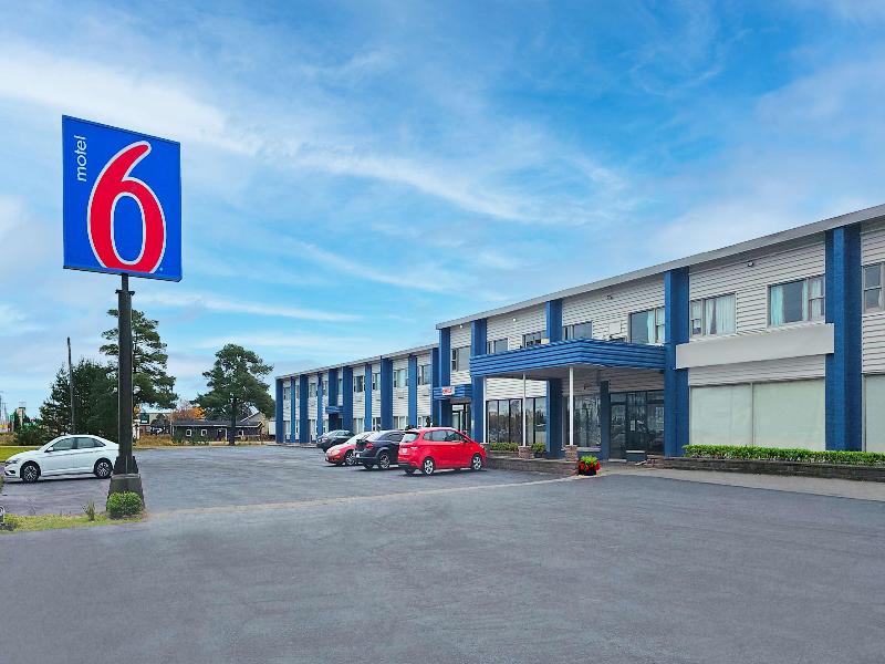 Motel 6 Sault Ste Marie ON