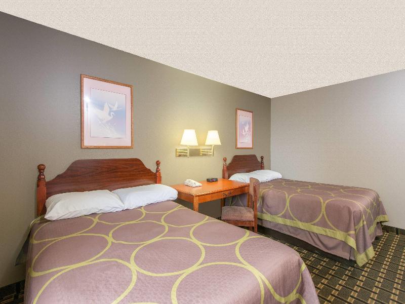 Super 8 By Wyndham Youngstown/Austintown image