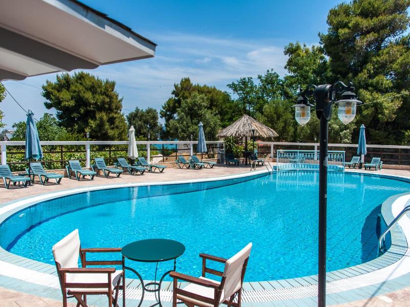 Bozikis Palace Hotel image