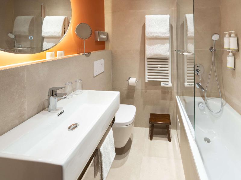 Best Western Plus Hotel Au Grand Saint-Jean image