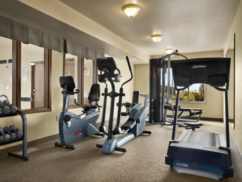 Super 8 By Wyndham Fort St. John Bc