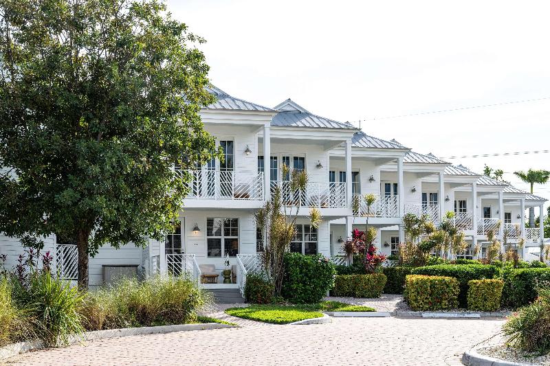 The Islander, Bayside Townhomes & Boat Slips