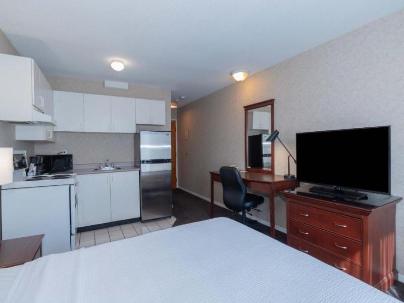 Sandman Hotel & Suites Williams Lake image