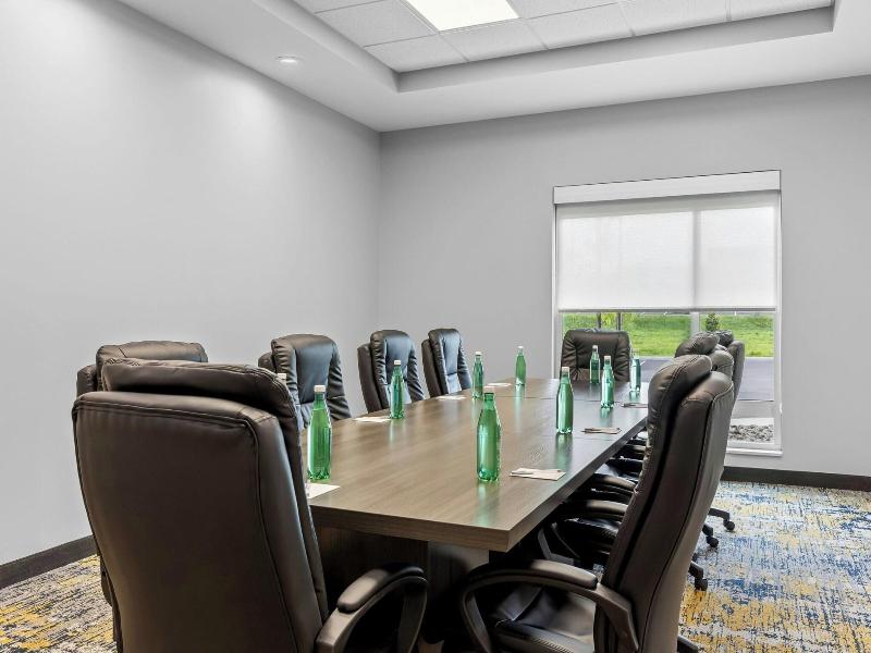 TownePlace Suites by Marriott Youngstown North image