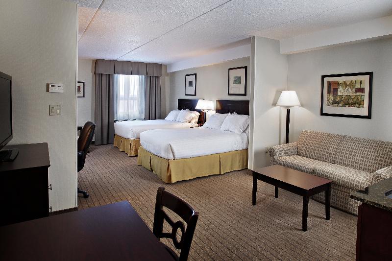 Holiday Inn Express & Suites Kincardine Downtown