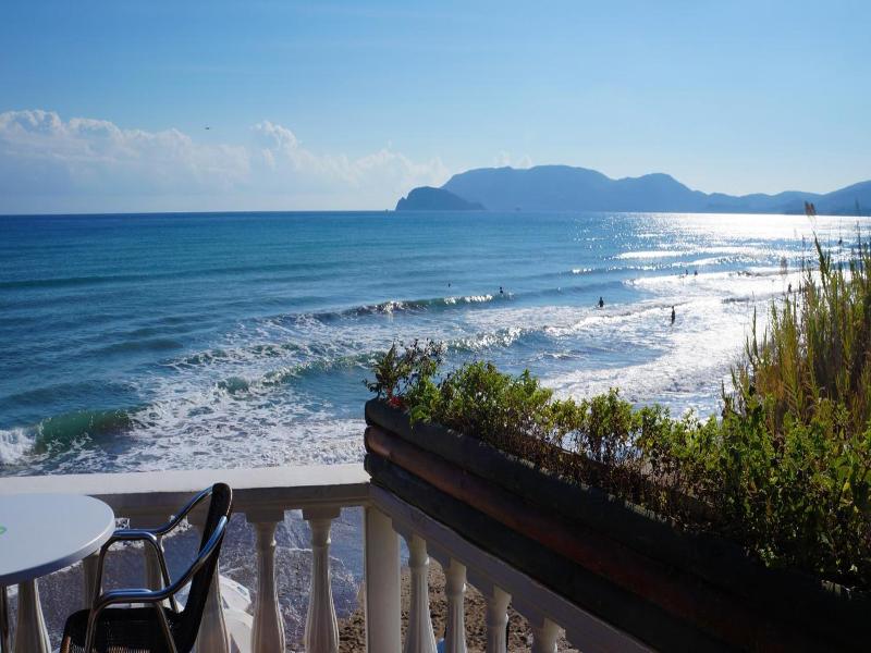 Crystal Beach — general view