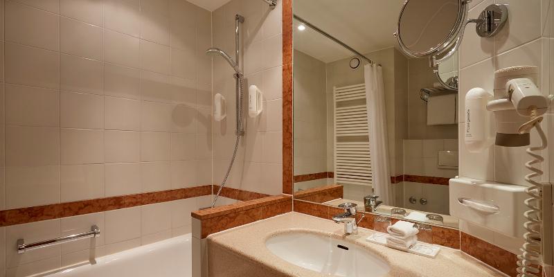 ACHAT Hotel Magdeburg image
