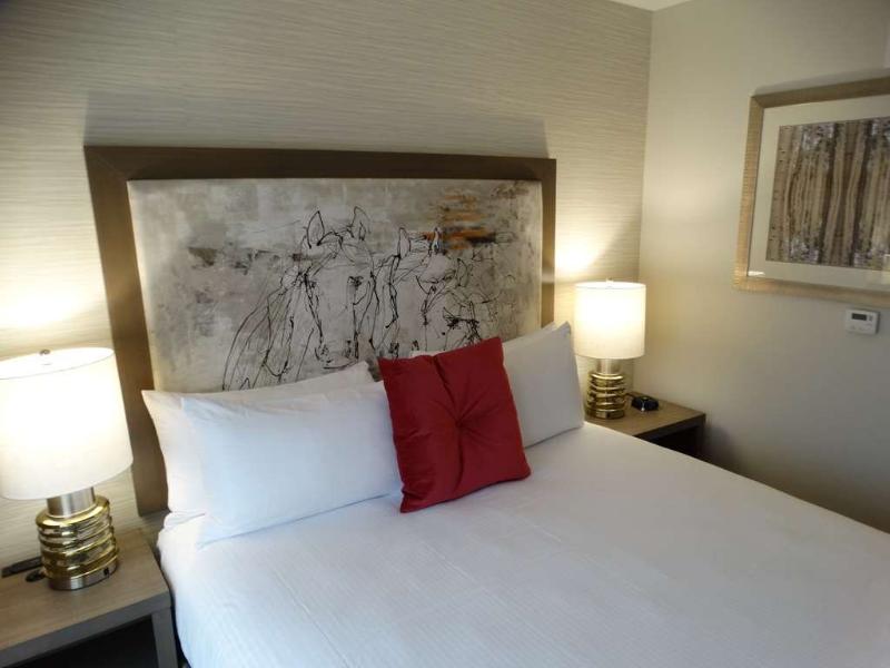 Aiden by Best Western Scottsdale North image