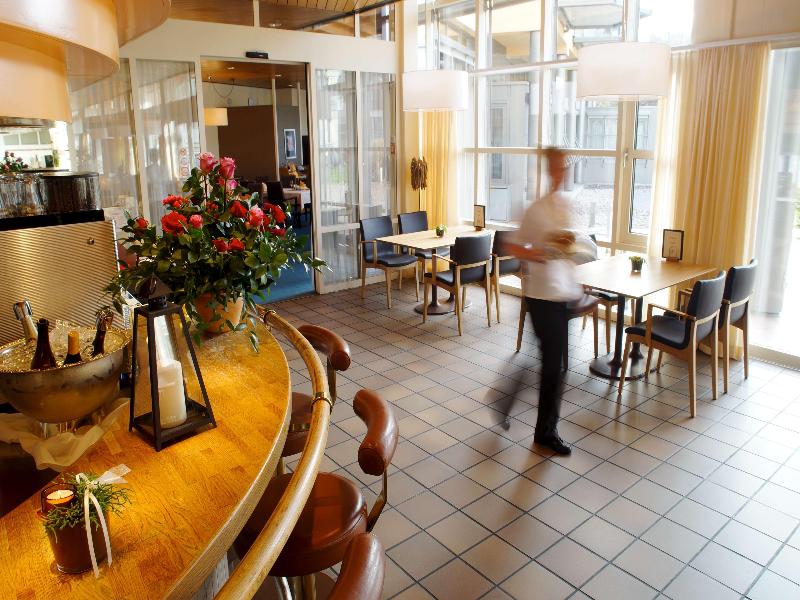Park-Hotel image