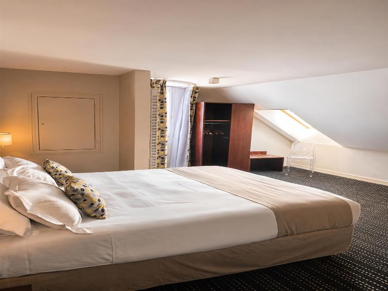 Kyriad Saint -Malo Ouest - Dinard image