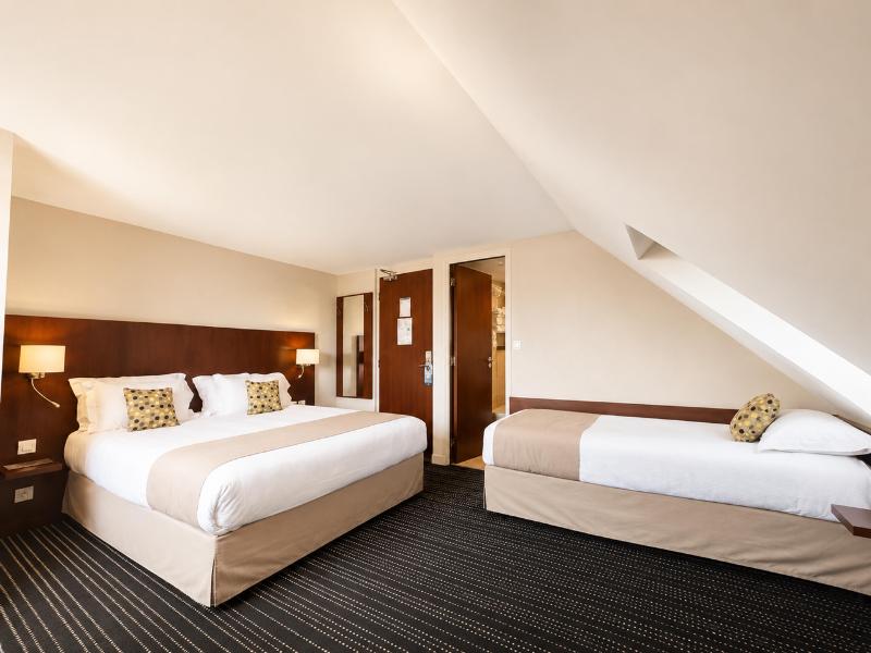 Kyriad Saint -Malo Ouest - Dinard image