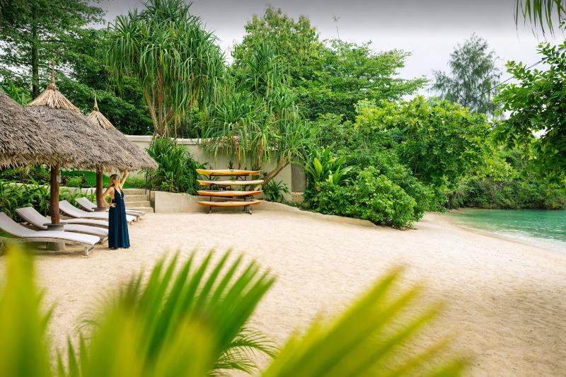 Zanzi Resort Private Paradise image