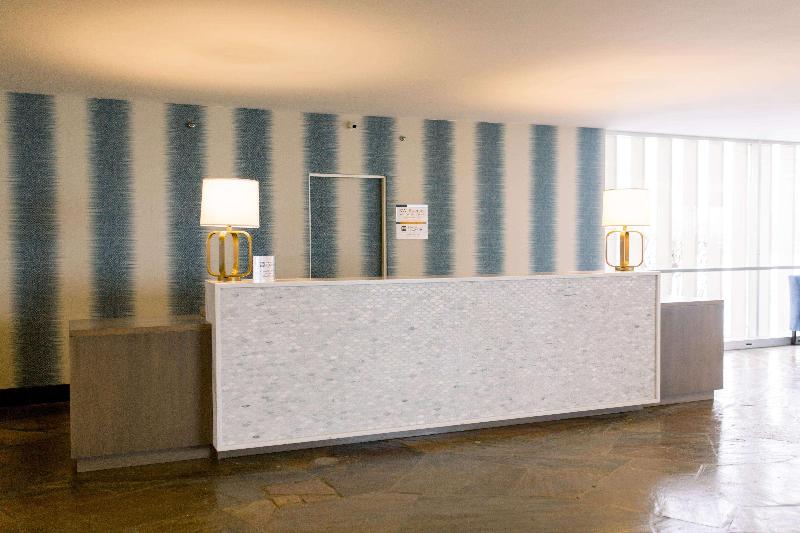 Illinois Beach Hotel, Best Western Premier Col. image