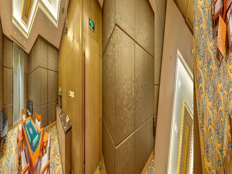 Crowne Plaza Yichang