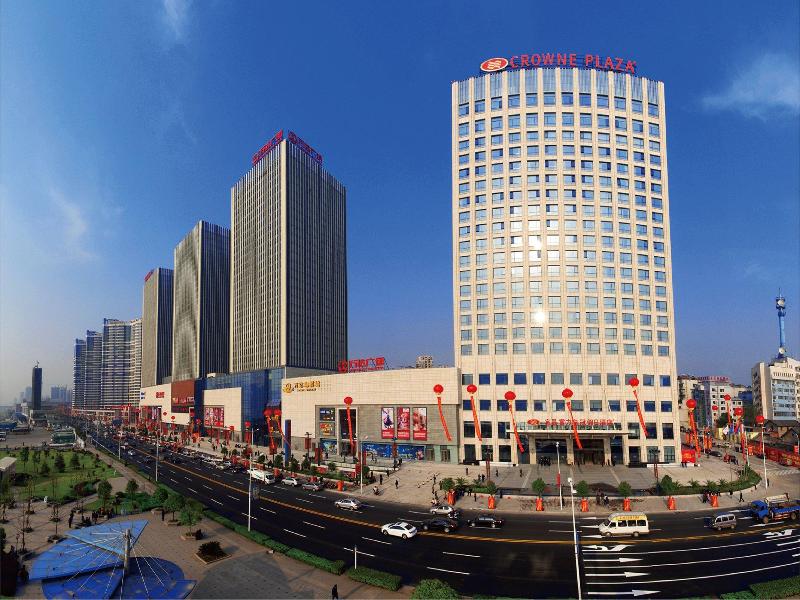 Crowne Plaza Yichang — general view