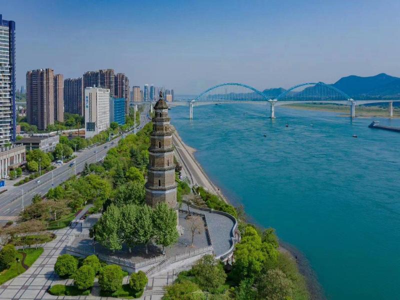 Crowne Plaza Yichang — general view