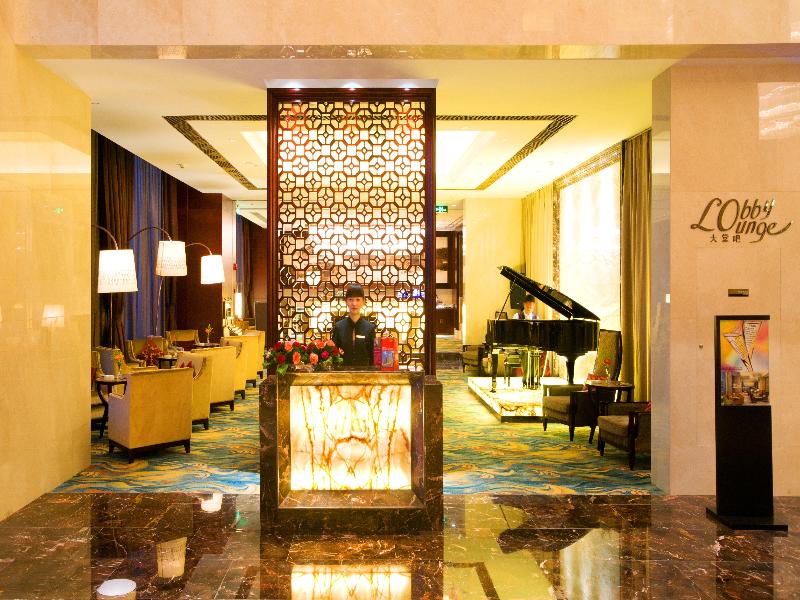 Crowne Plaza Yichang image