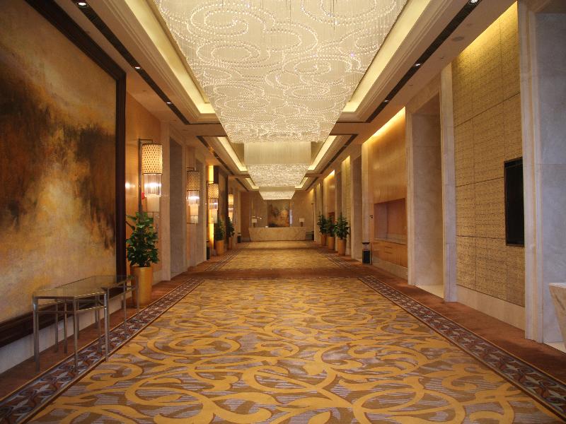 Crowne Plaza Yichang image