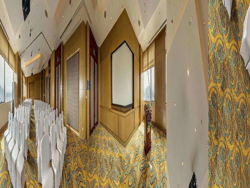 Crowne Plaza Yichang image