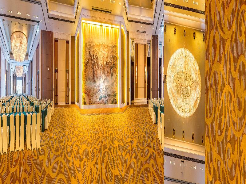Crowne Plaza Yichang image