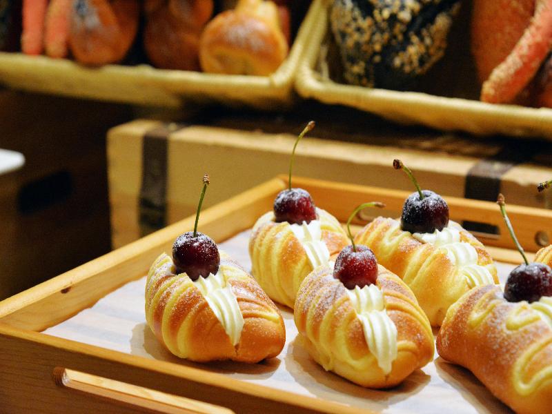 Crowne Plaza Yichang image