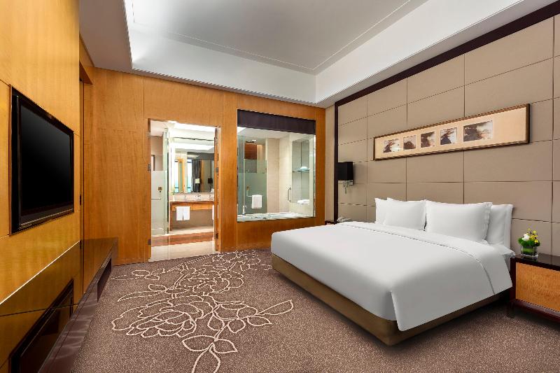 Crowne Plaza Yichang image