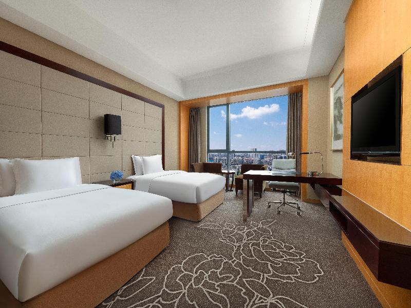 Crowne Plaza Yichang image