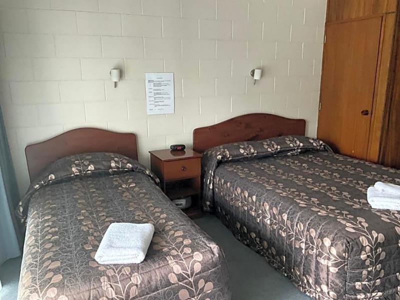 Helensborough Motor Inn