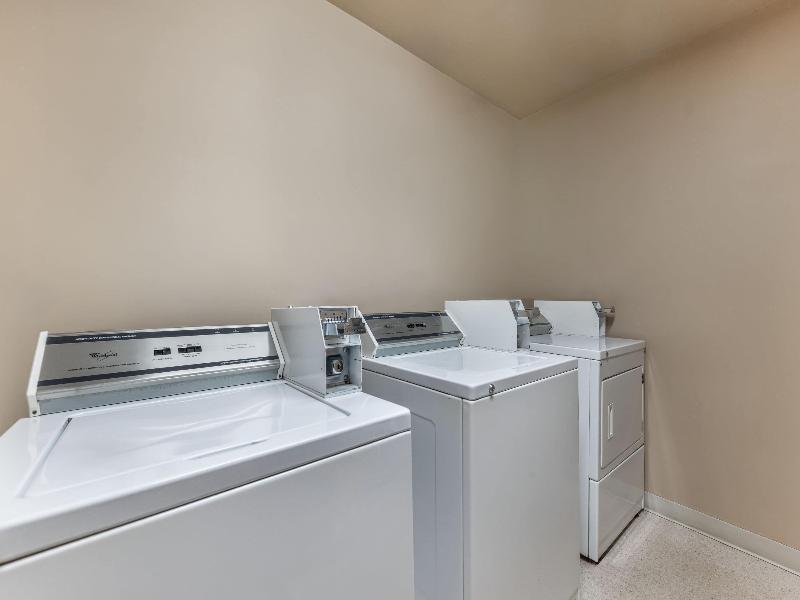 Days Inn & Suites by Wyndham Thunder Bay image