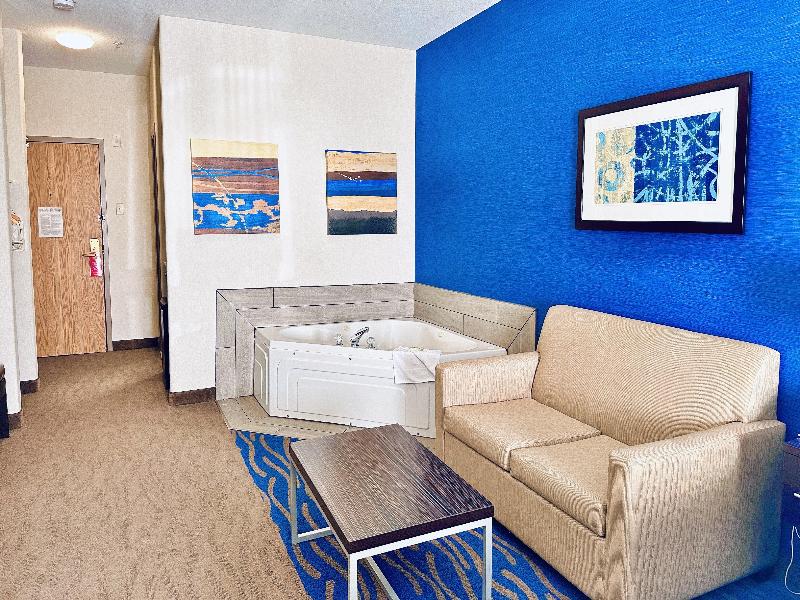 Holiday Inn Hotel & Suites Regina image