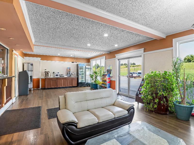 Americas Best Value Inn - Richmond South