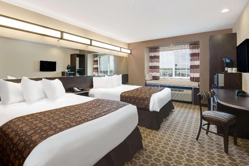 Microtel Inn & Suites By Wyndham Williston image