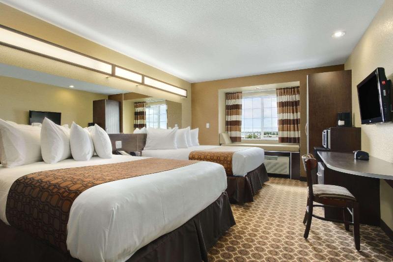 Microtel Inn & Suites By Wyndham Williston image