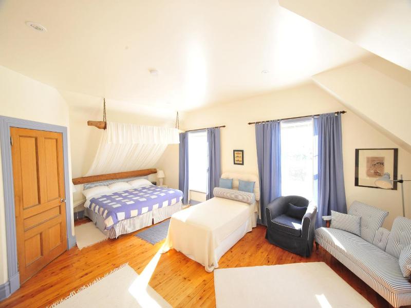 Little Shemouge Country Inn