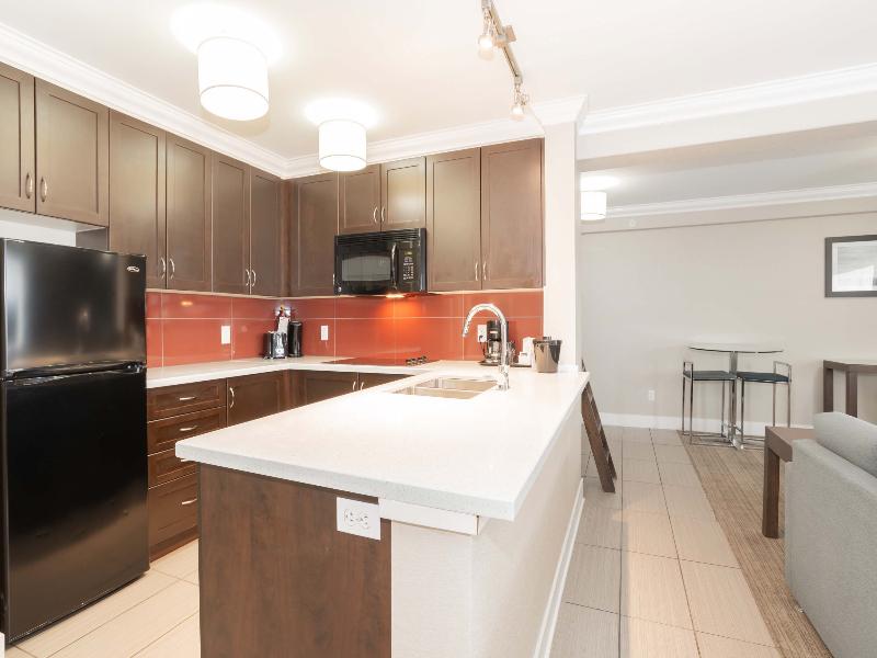 Sandman Hotel & Suites Abbotsford image